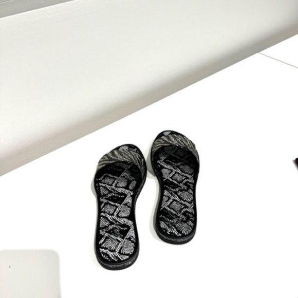 SALE: Slider black silver Zebra with bling ❤️ - Picture 7 of 8